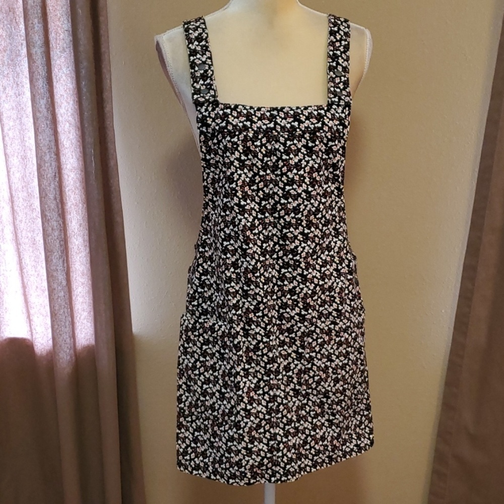NWOT Xhilaration overall dress size Medium